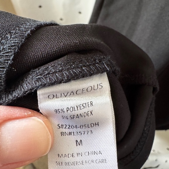 Elegant Black Spaghetti Strap Dress - Picture 4 of 4